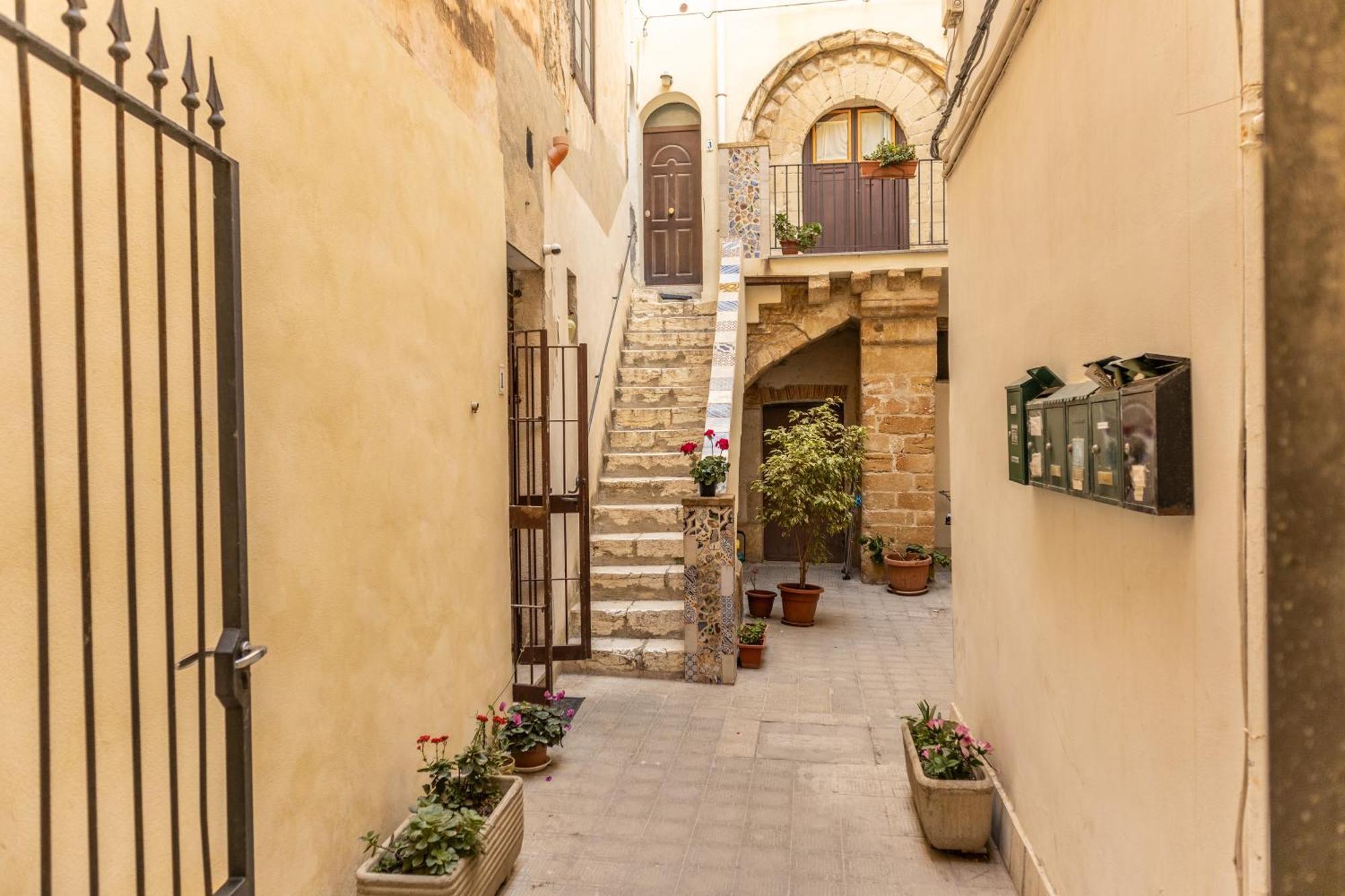 Antico Portale Daire Trapani Dış mekan fotoğraf